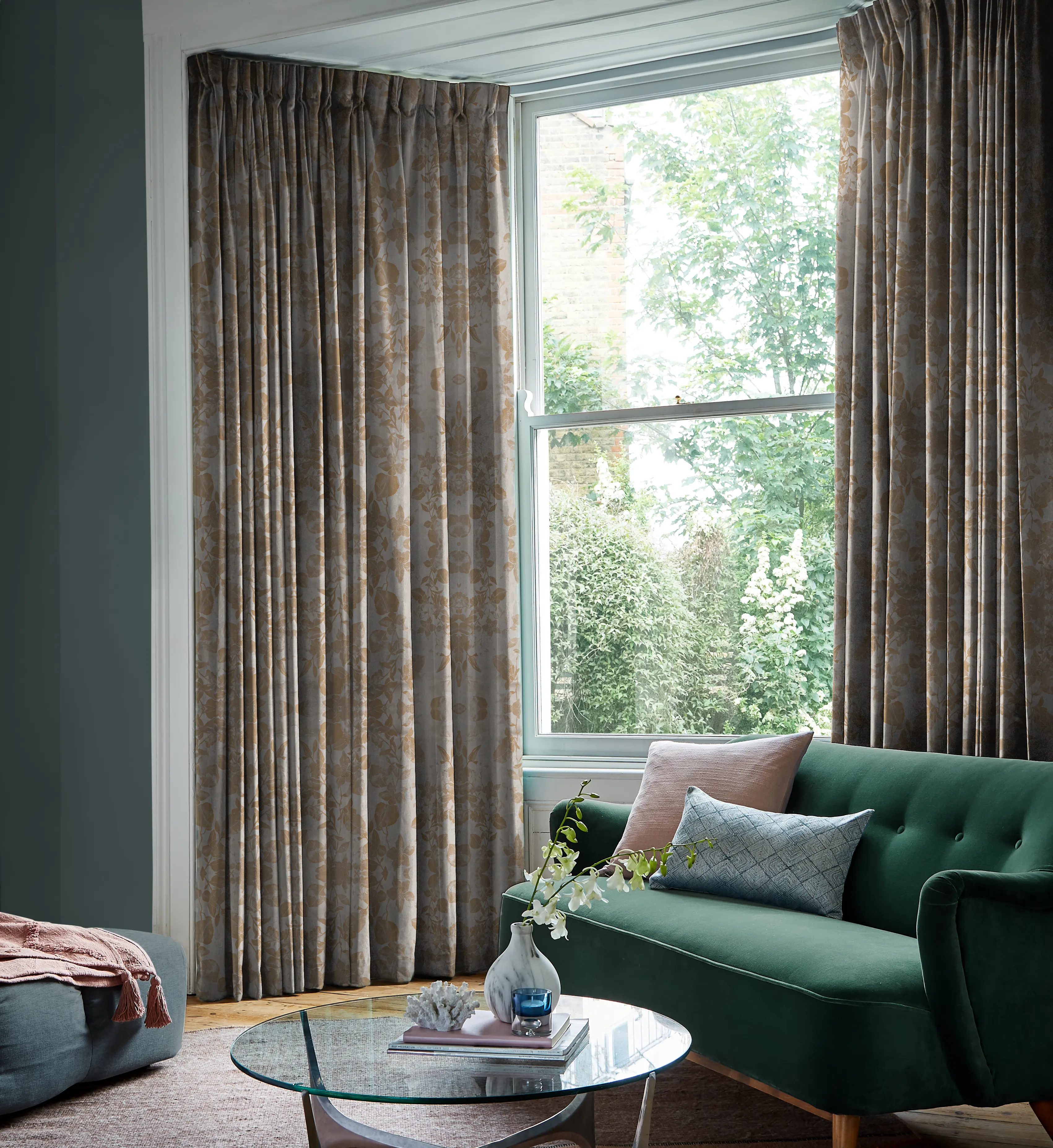 Energy-Saving Lined Curtains for Homes in the UK: Keep your home warm and energy-efficient with energy-saving lined curtains, available in London, Milton Keynes, Manchester, and more.