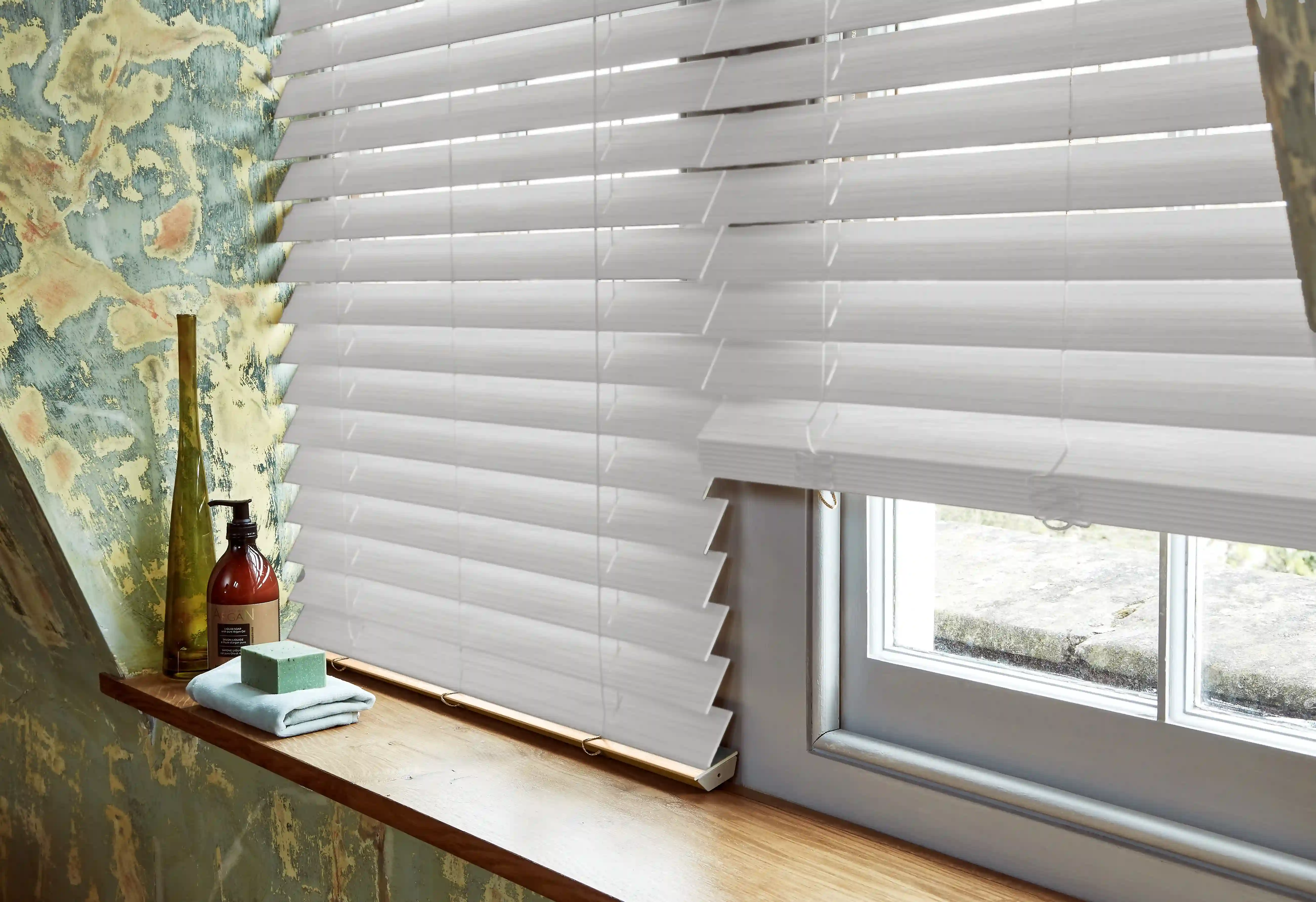 Warm Oak Faux Wood Blinds rich, natural aesthetics.